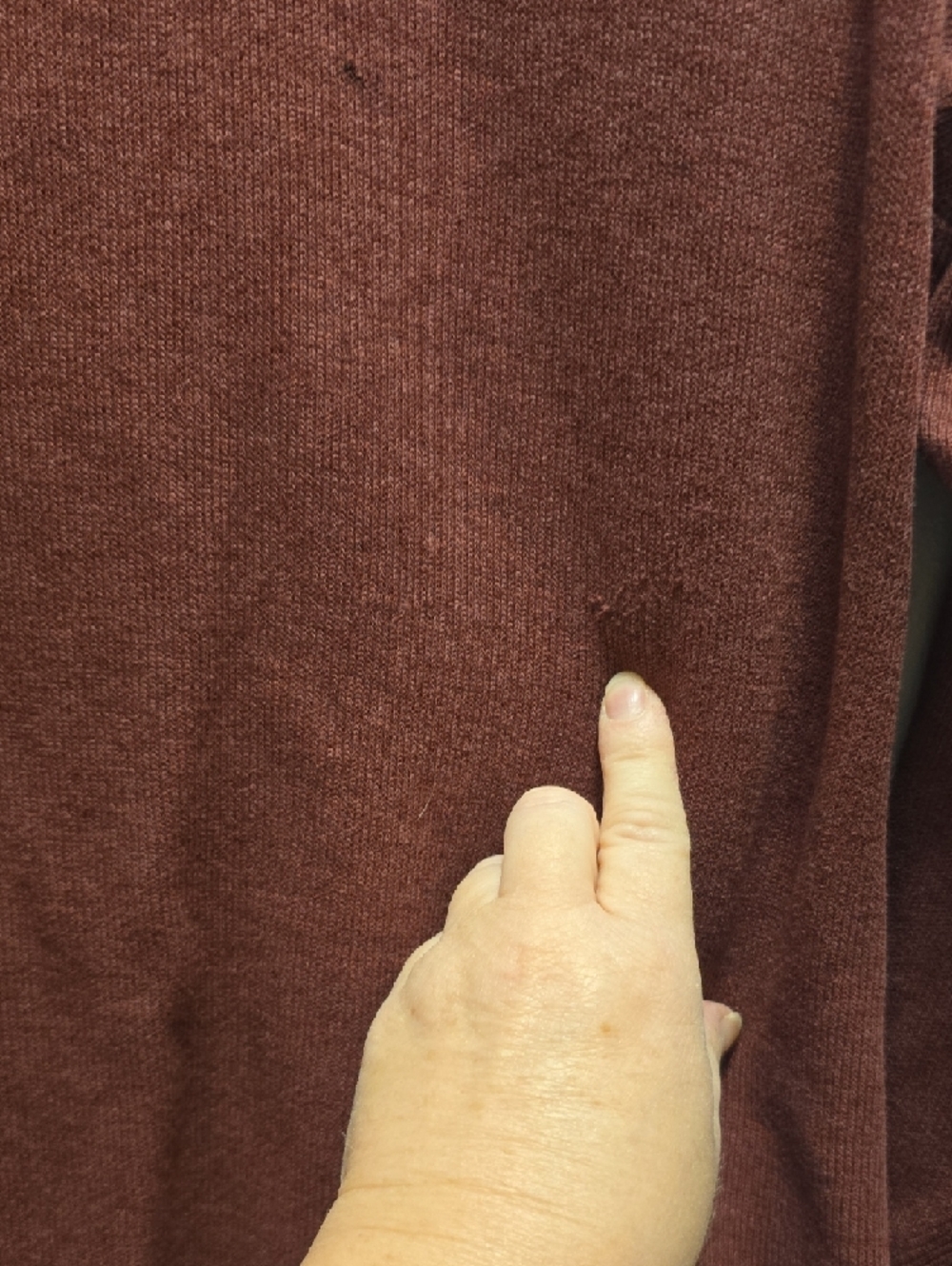 Men's V-Neck Lightweight Ribbed Sweater in Rust - Picture 3 of 9